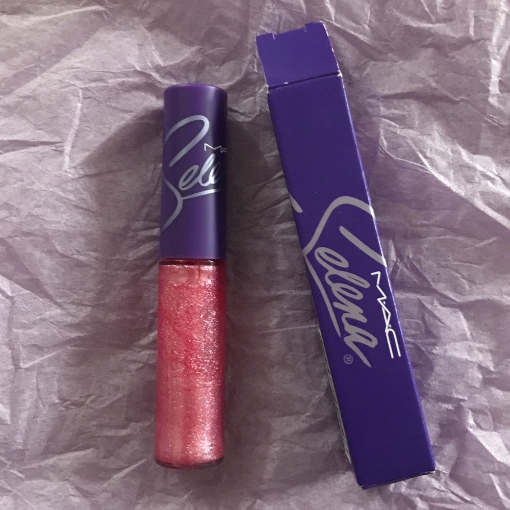 MAC Selena Lip Glass in Bidi Bidi Boom Boom